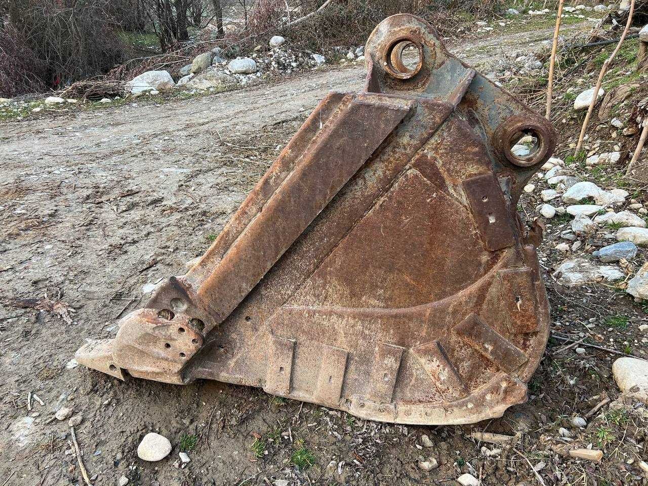 Ковш для экскаватора 2 м3