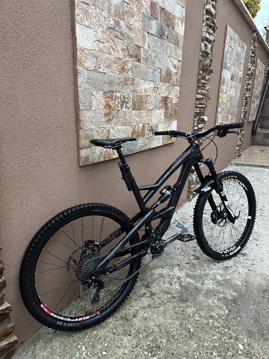 YT CAPRA 2017 L размер