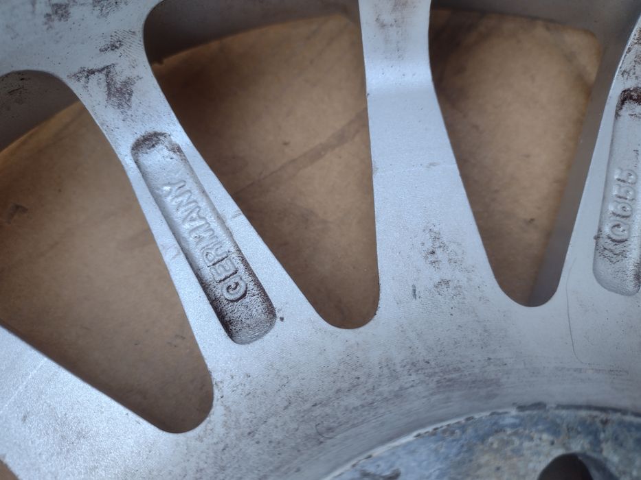 Borbet 15-5x110+5x120 6.5j ET43 Opel Meriva