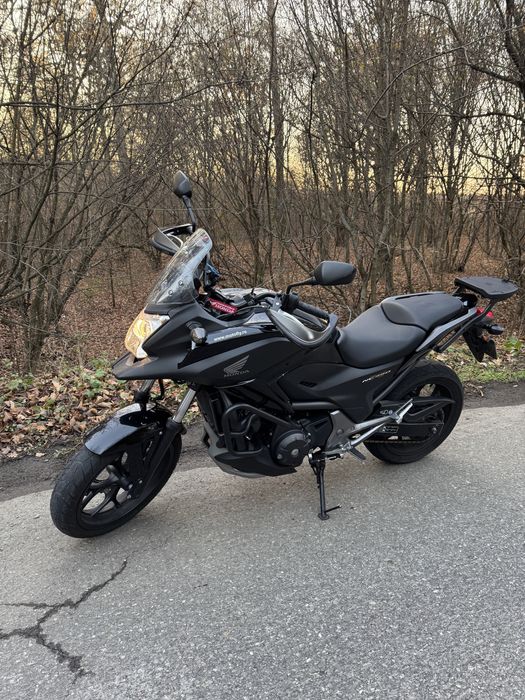 Honda NC750X Neagră
