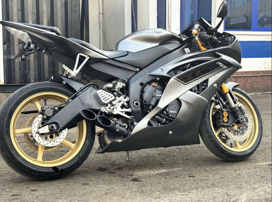 YAMAHA R6 Sport orginal Aparat holaganla uchun.