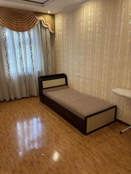 3/2/9 Буюк Ипак Йули,Дагестанская,метро Максим горький,72 м2