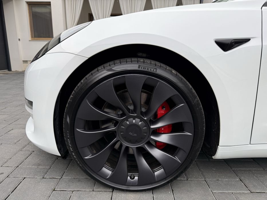 Vand Tesla 3 Performance TVA 21 % Deductibil !!! Interior ALB !