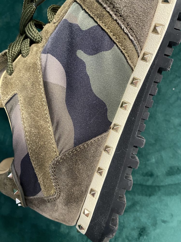 Valentino mar 43