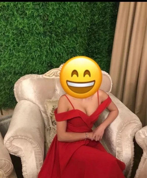 Rochie rosie eleganta