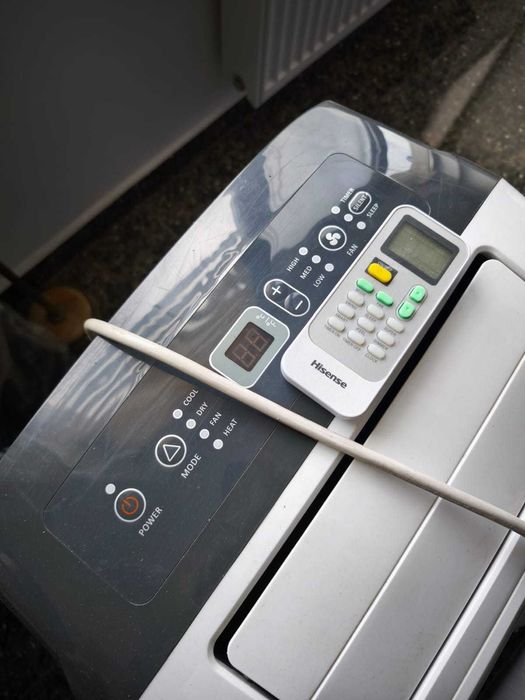 Vand aparat de clima portabila HISENSE 12000 BTU