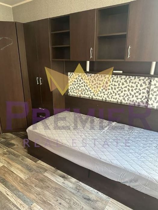 Дава се под наем Тристаен апартамент в Варна, Цветен квартал - 75 кв.м за 612 € - Снимка #8