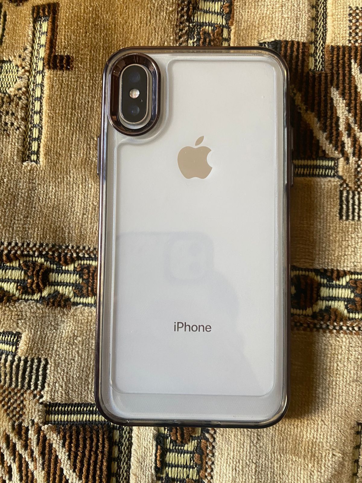 Продам iPhone X 64gb