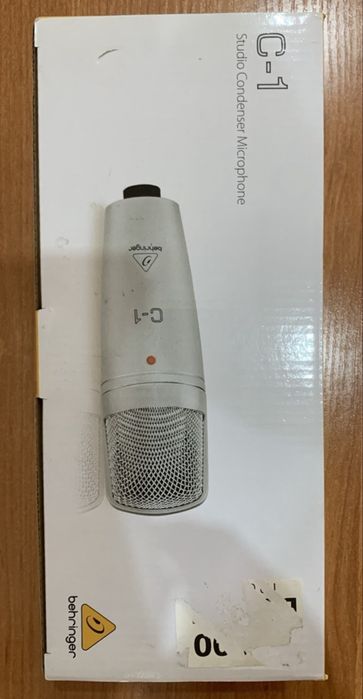 Комплект Микрофон Behringer C-1 + аудиоинтерфейс UM2 + стойка + XLR