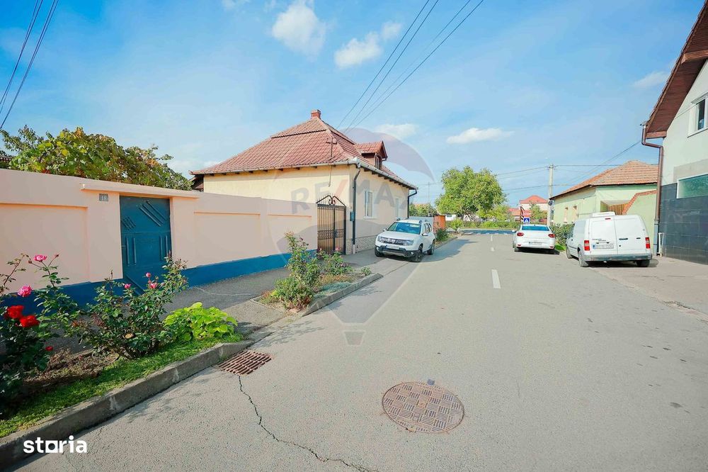 Casă cu 2 camere de vânzare în zona Ioșia Strada Arțarilor