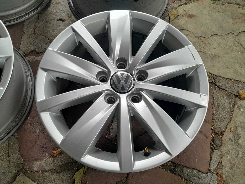 VW Passat 16 цола - 5x112 оригинални лети джанти Фолксваген 5х112