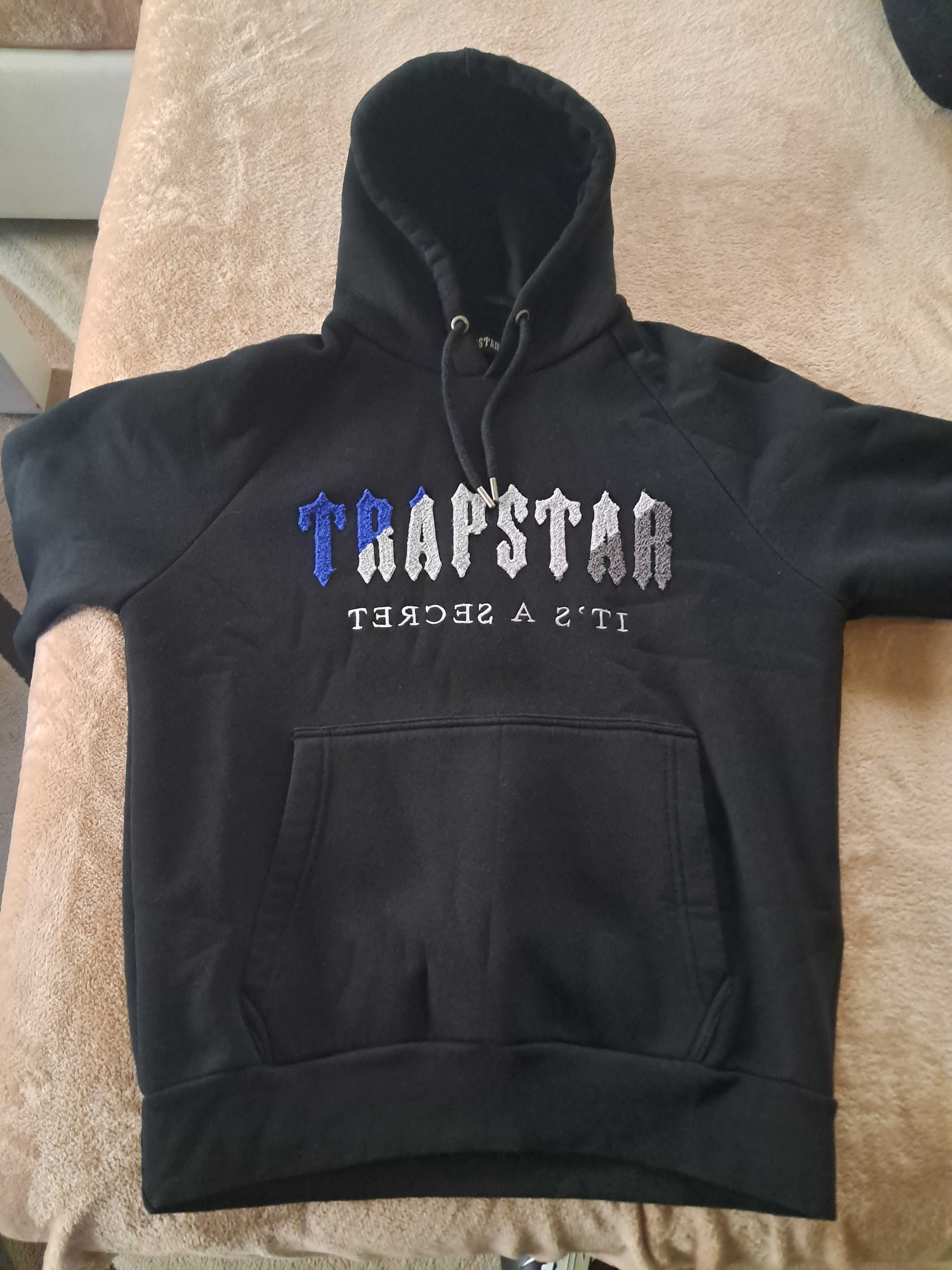 Комплект Горнище и долнище Тrapstar.