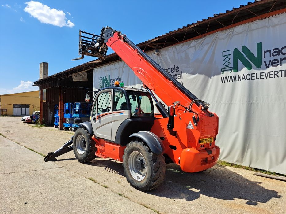 Societate vindem Manitou incarcator telescopic 18m Model2021 model NOU