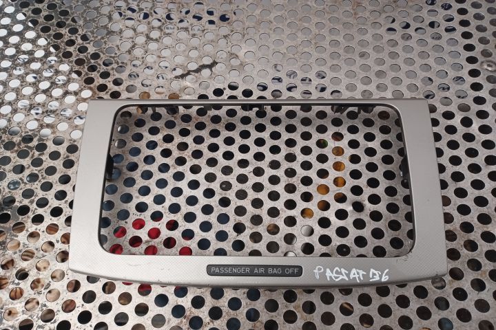 ORNAMENT PLASTIC AIRBAG Volkswagen Passat B6  [din 2005 pana  2010] seria