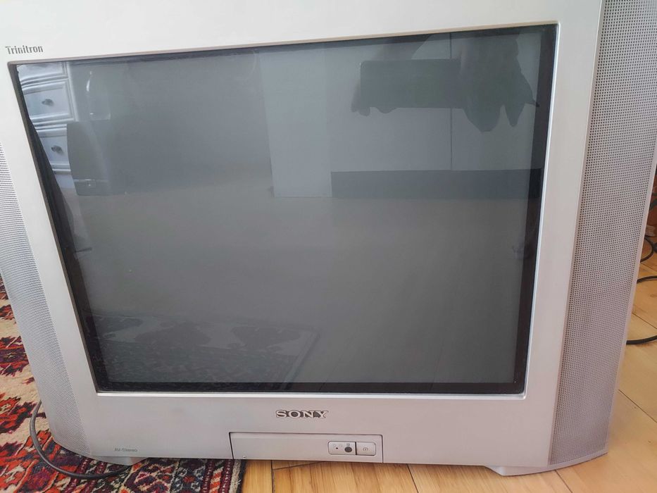 Телевизор Sony Trinitron 21, 54 см