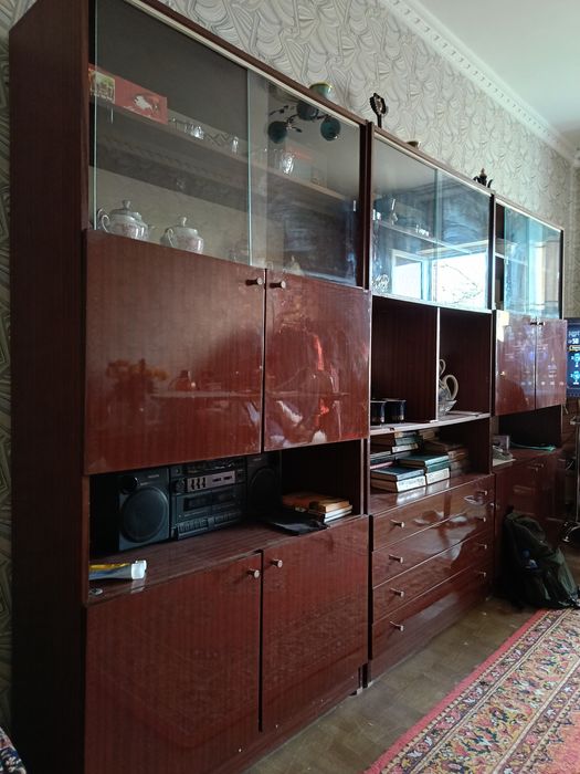 Сервант для посуды