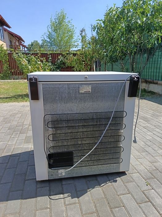Congelator vertical Bauknecht