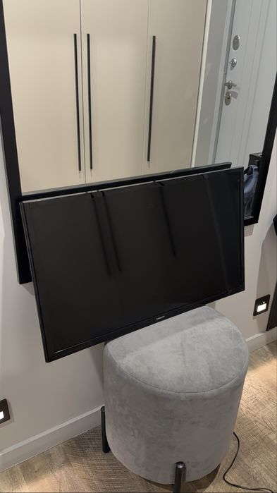 продам телевизор samsung не смарт