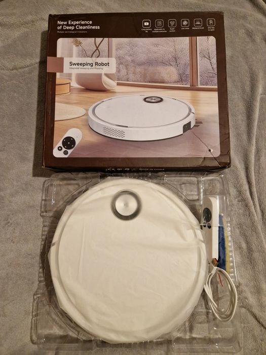 Aspirator automat NOU! 2 în 1, aspiră și spală