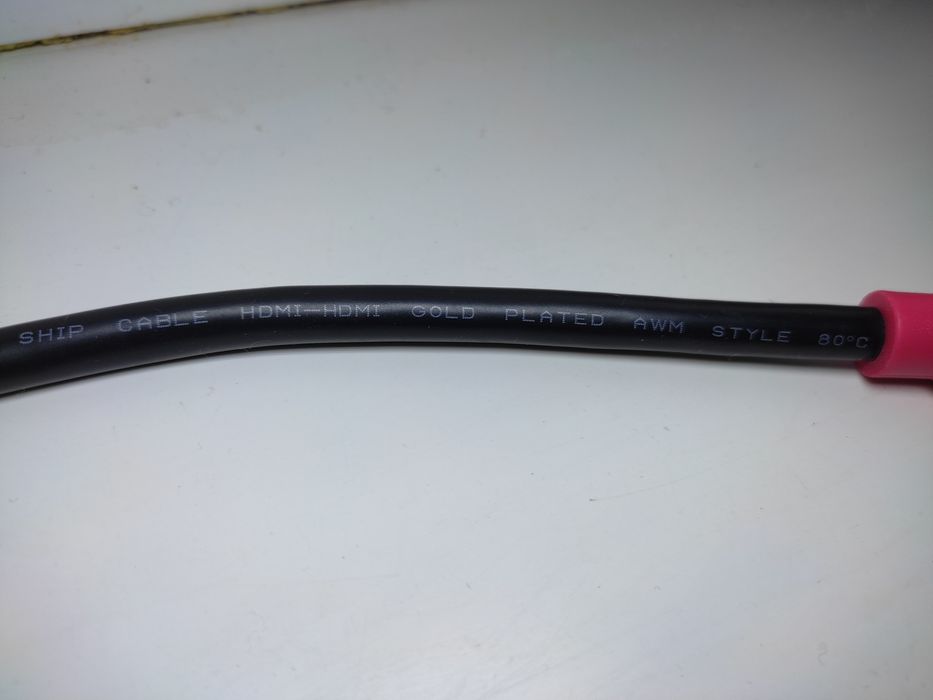 Кабель HDMI и HDMI