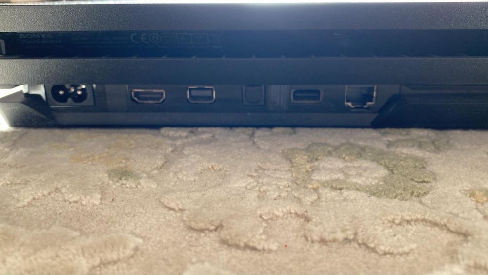 Ps4 pro, 1TB, impecabil