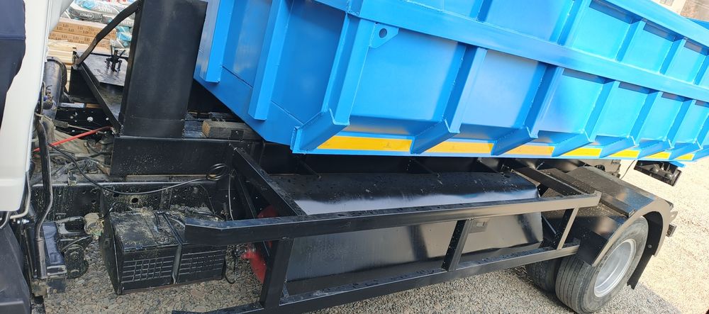 Исузи.  2011 йил