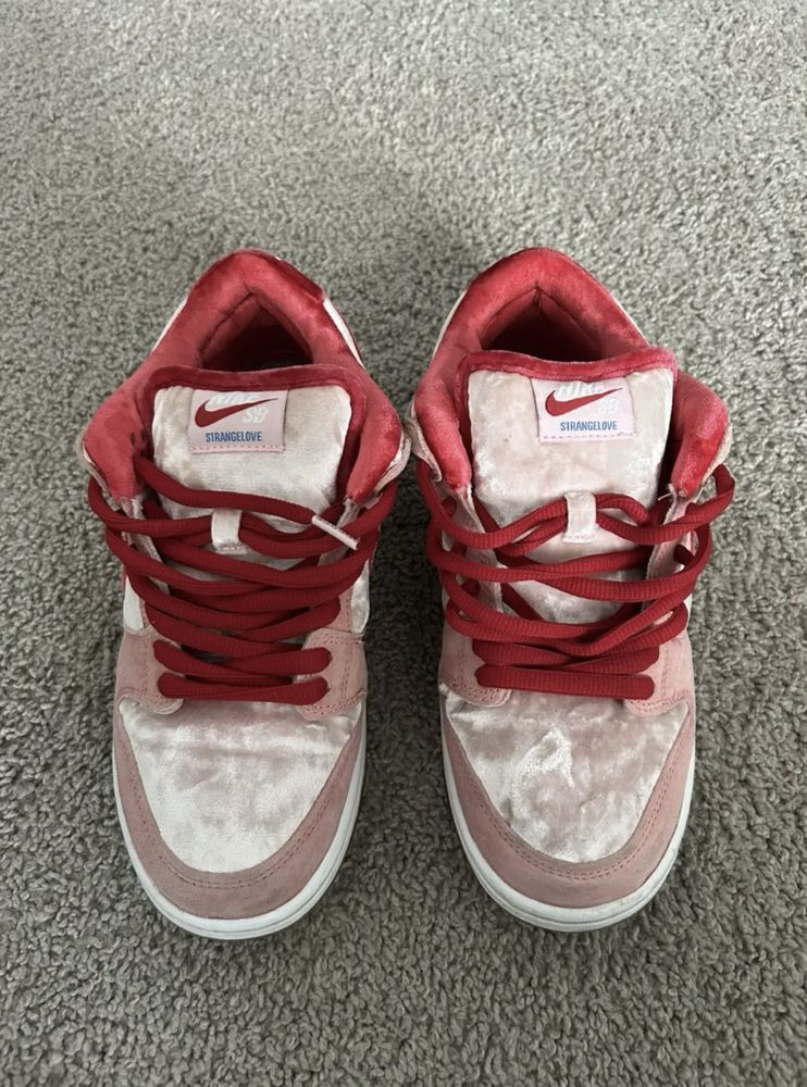 nike dunk strange love 43 номер +ПОДАРЪК