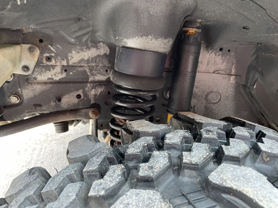 Vând sau schimb jeep  Grand cherokee 2,7 wj jeepautoutilitar