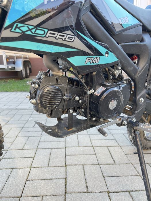 Cross KXD Pro 140cc
