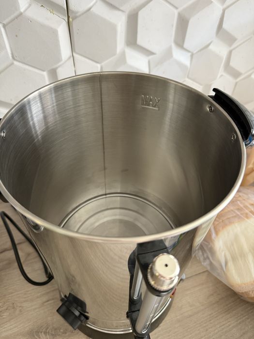 Incalzitor apa 8.8  l