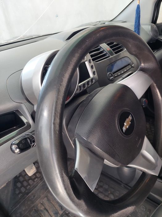 Chevrolet spark sotiladi. Òzimniki