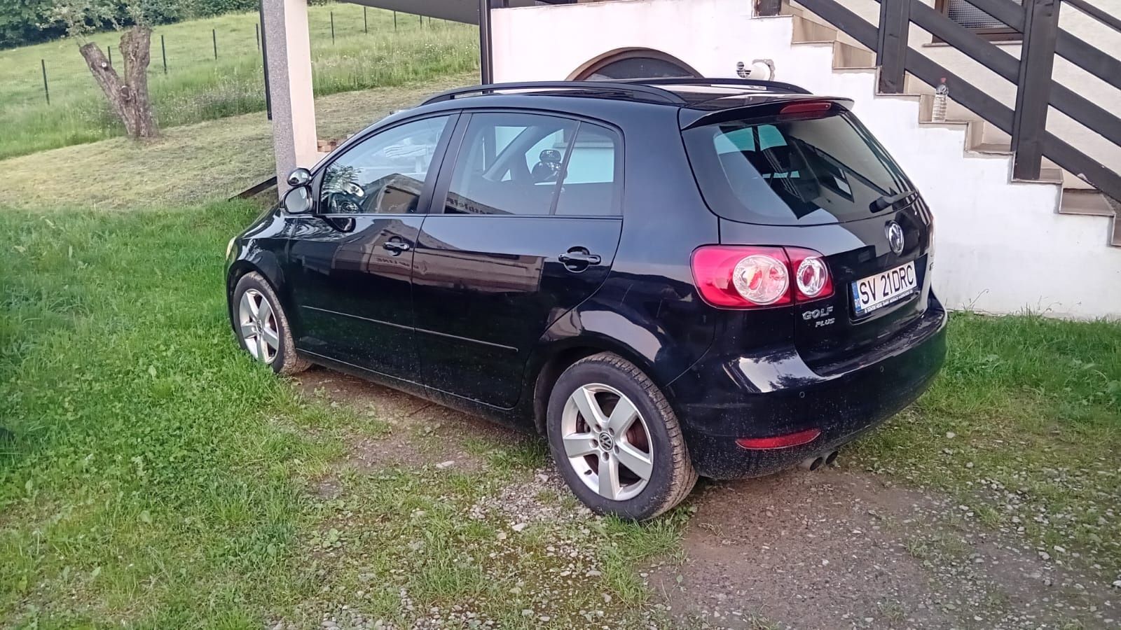 Vând Golf Plus 6