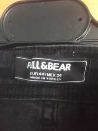 Pull& bear pantaloni baieti in stare buna mas 44