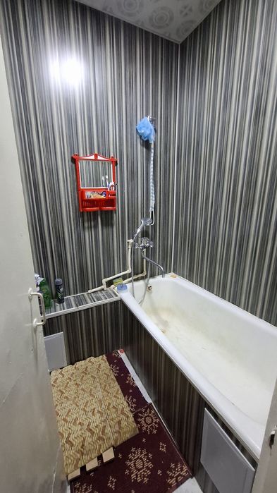 Тезда 6микраёнда 2хона 3этаж квартира сотилади