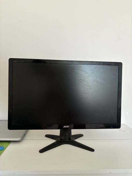 Монитор Acer в отличном состоянии