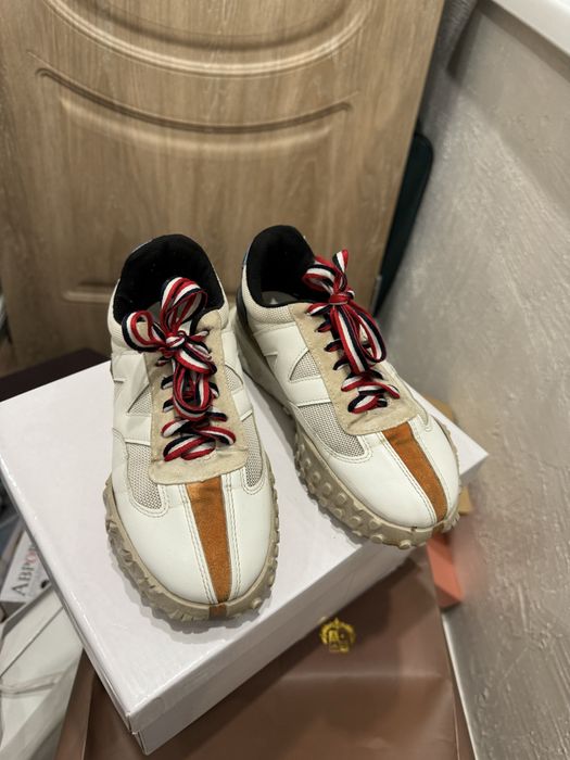 Продам кроссовку в хорошем состоянием