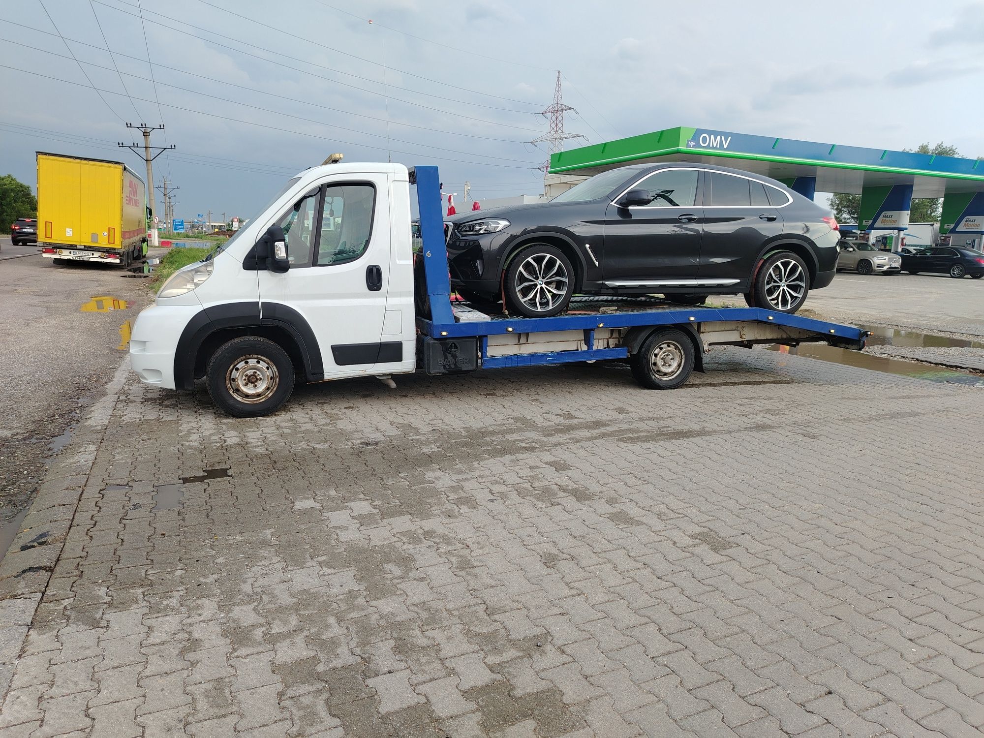 Tractări auto / platforma auto / transport auto/ asistenta rutiera 24