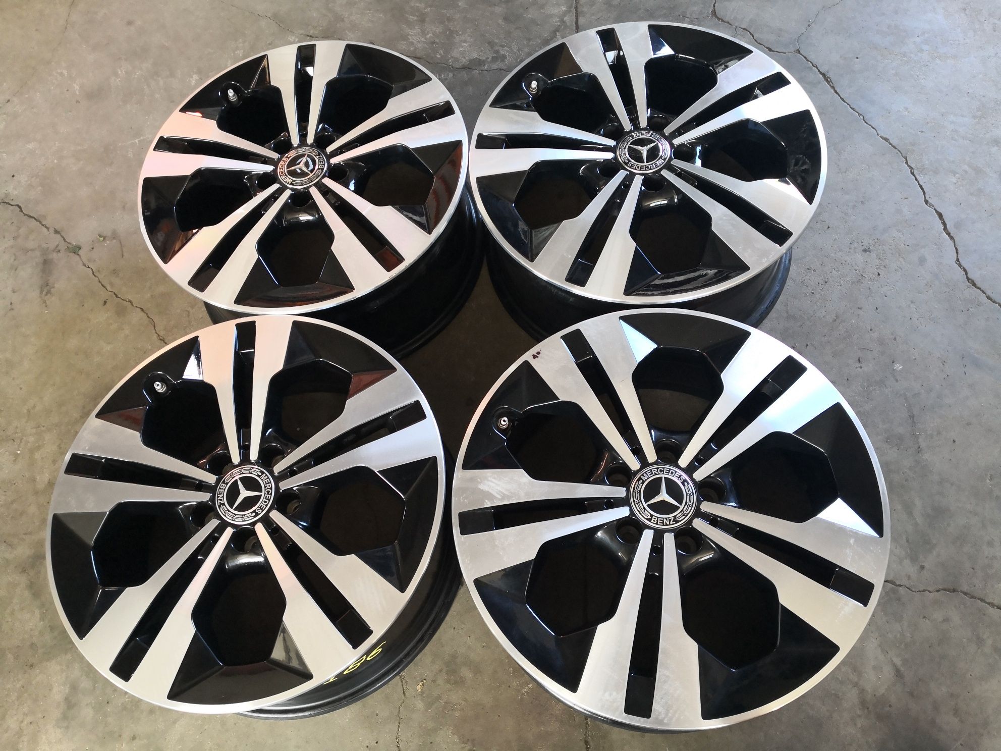 5x112 Mercedes v class w447 w247 b class 5х112 мерцедес 18 цола
