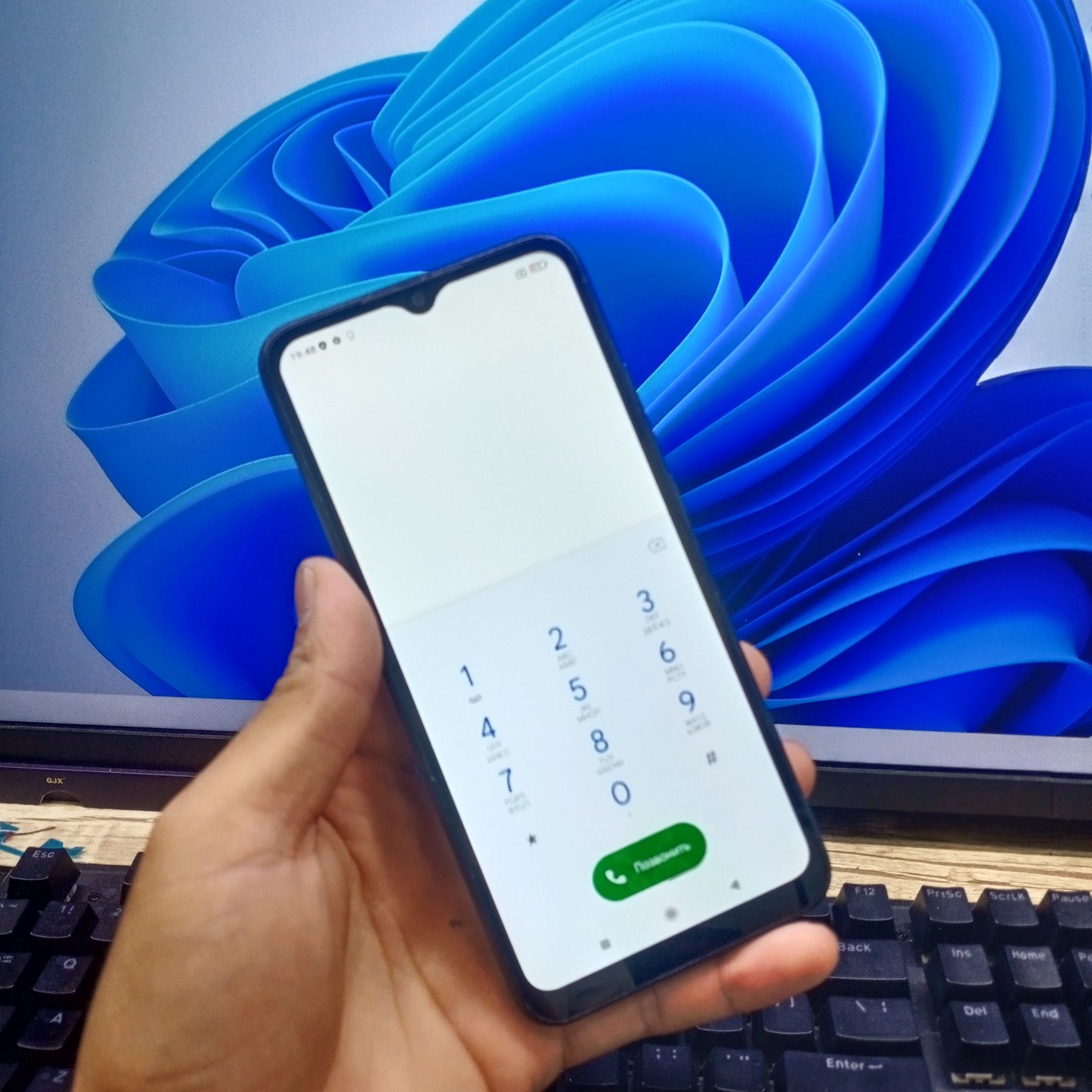 Redmi 10A srochna sotiladi