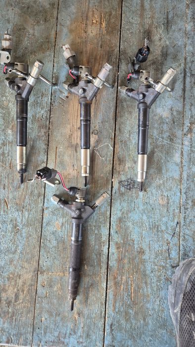 Дюзи за Тойота D-Cat 2.2 177ks до 2008г