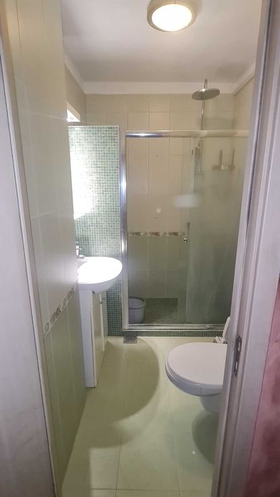Продава тристаен апартамент кв.Слатина  80кв.м