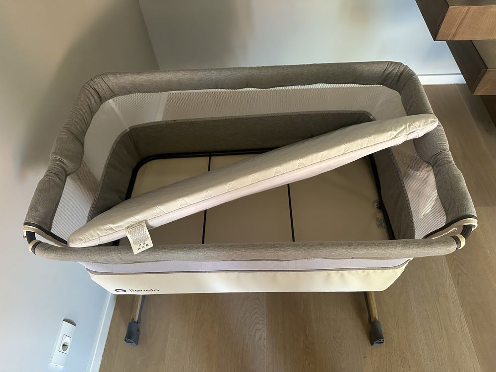 Pătuț co-sleeper Lionelo cu balansare+protectii saltea+cearsafuri