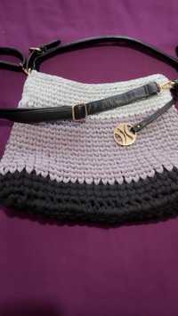 Чанта - плетена с кожени дръжки