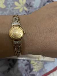 Золотые часы. Комбинированной с белой золотой, с браслетом.