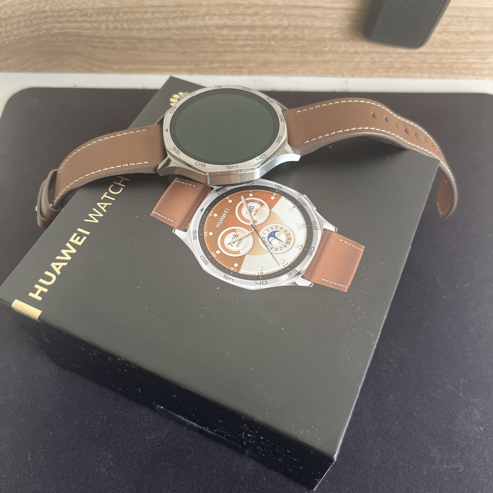 Huawei Watch GT 5 (Като нов)
