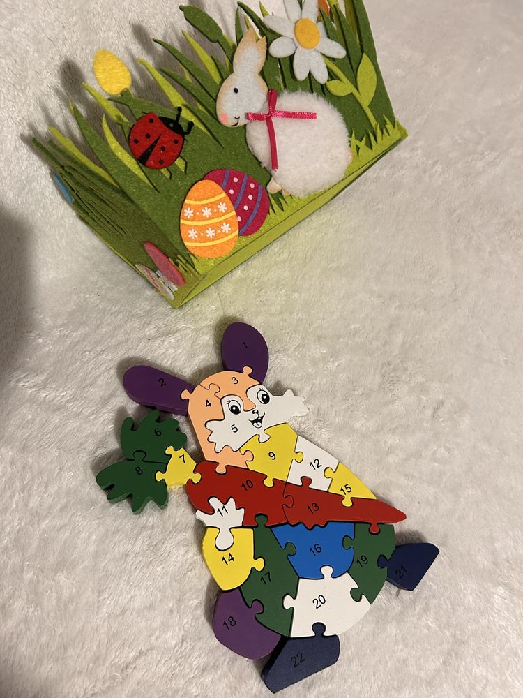 puzzle iepuras /cos din pasla.