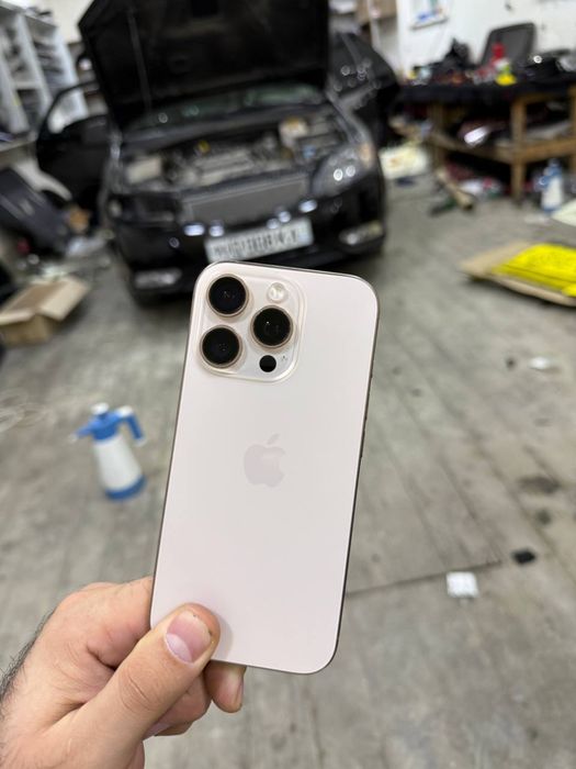 Iphone 16 pro esim 128GB