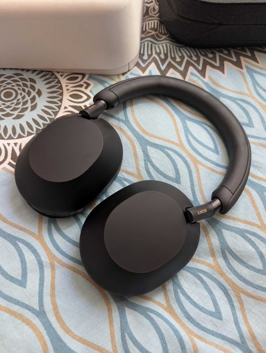 Bluetooth слушалки Sony WH-1000XM5