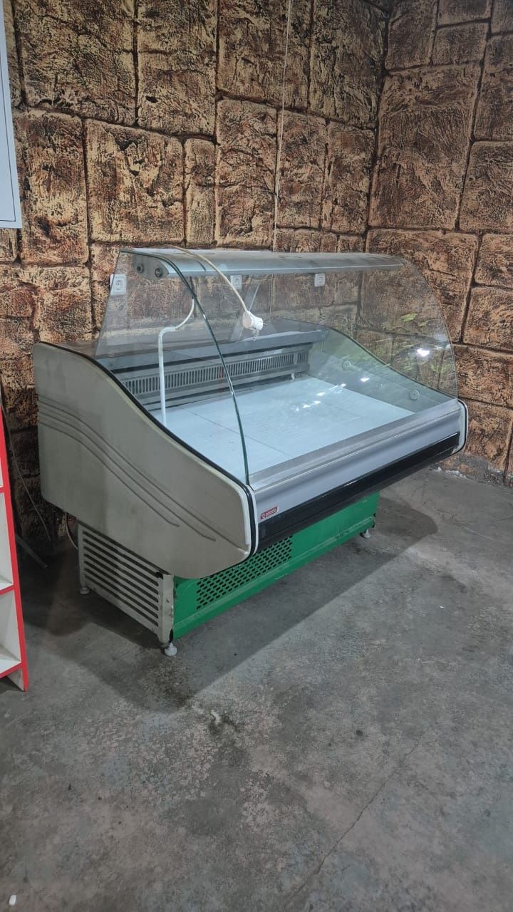 Продам холодильник