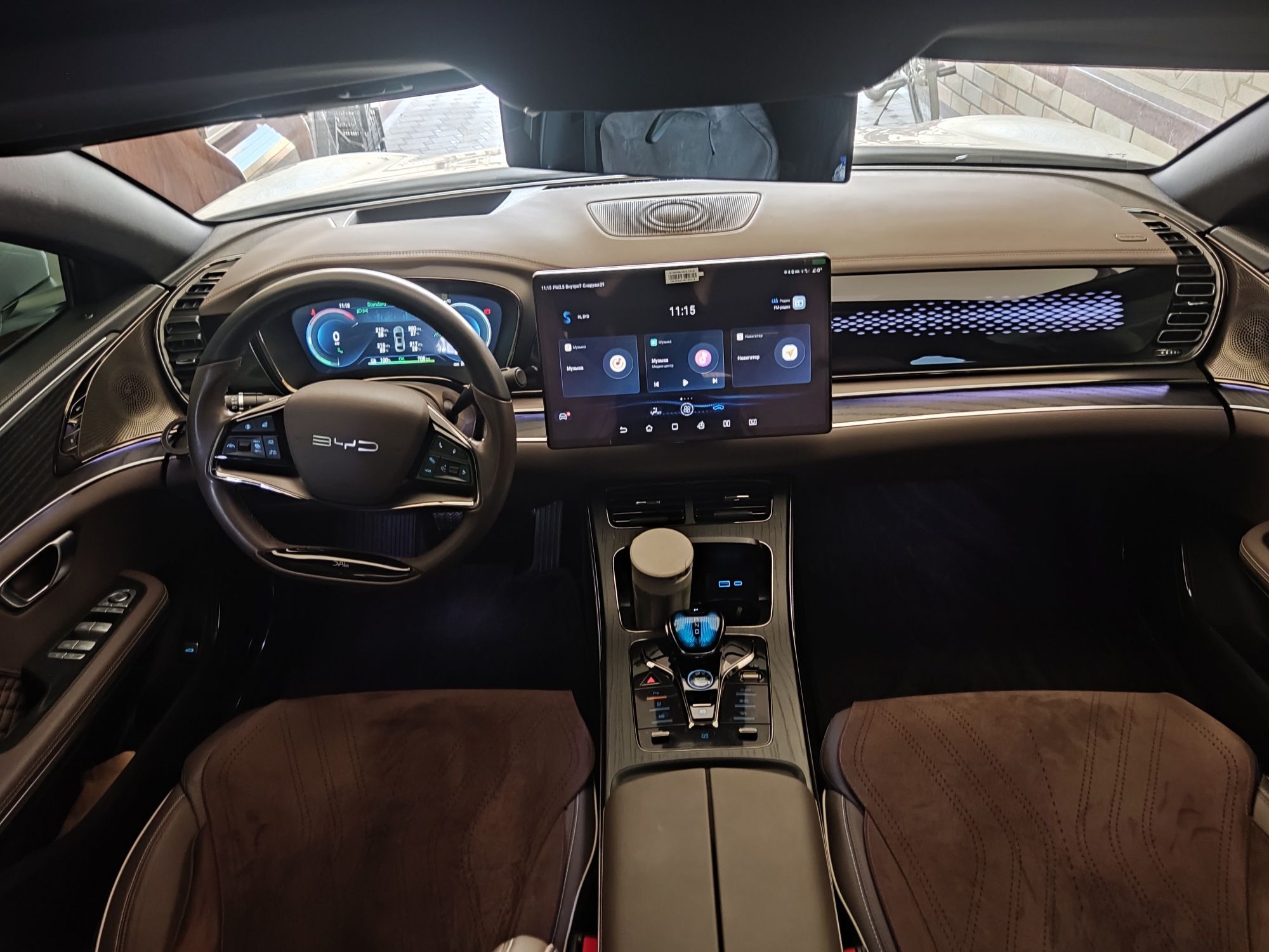BYD HAN xan 715 кмли фул позиция 2023/25 официальный салондан олинган